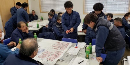 事業内容／輸送 - 柘運送株式会社